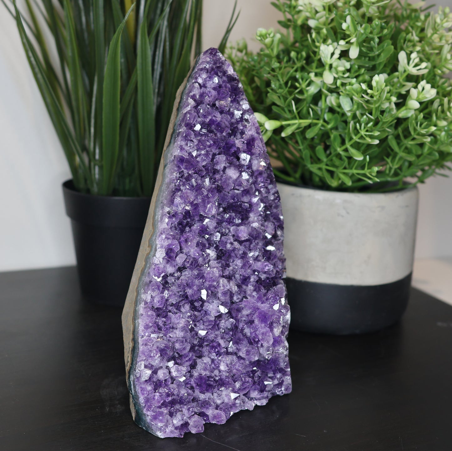 Amethyst Cutbase from Uruguay