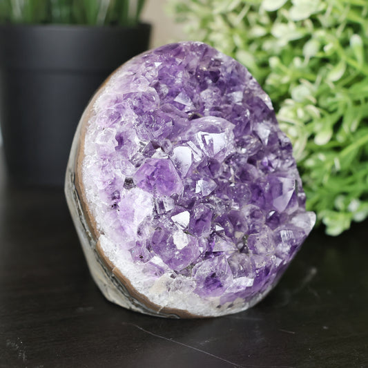 Amethyst Cutbase from Uruguay